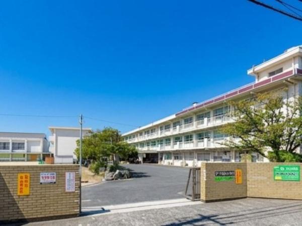 北九州市小倉南区中曽根4丁目6期　全1棟(北九州市立曽根中学校)