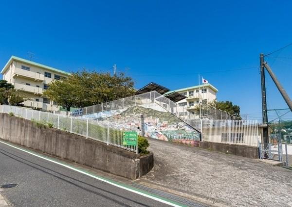 北九州市小倉南区横代北町2丁目　13号棟　全1棟(北九州市立横代小学校)