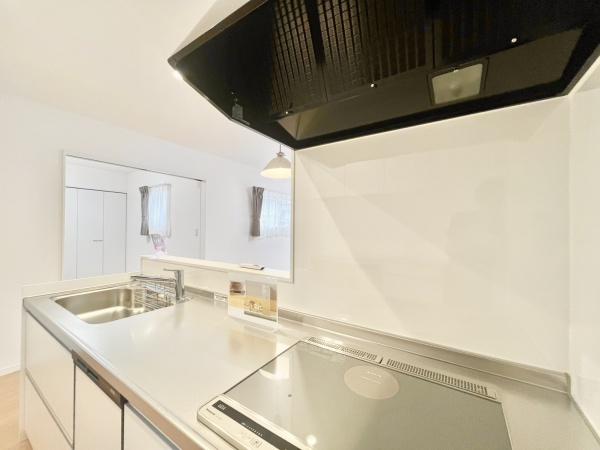 北九州市小倉南区沼緑町1丁目　全1棟