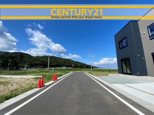 糸島市二丈上深江　2号棟　全6棟