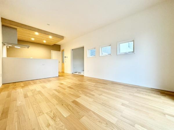 北九州市小倉南区中曽根東2丁目　1号棟　全2棟