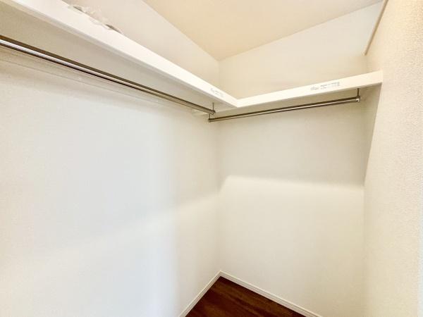 西区拾六町4丁目　2号棟　全3棟