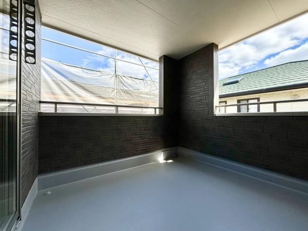 西区拾六町4丁目　2号棟　全3棟