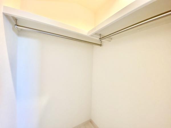 西区横浜2丁目第十七　全1棟