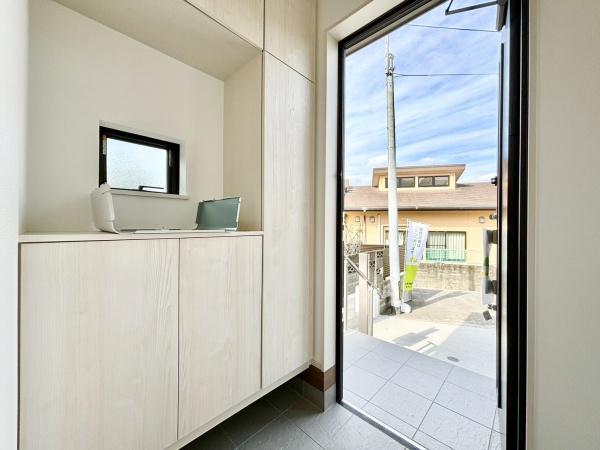 篠栗町中央3丁目　全1棟