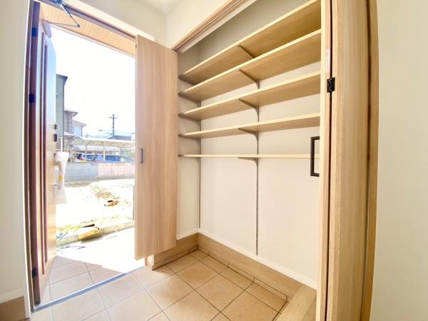北九州市小倉南区上貫1丁目　全1棟