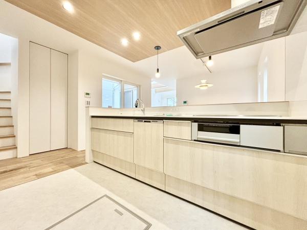 東区和白東4丁目　2号棟　全4棟