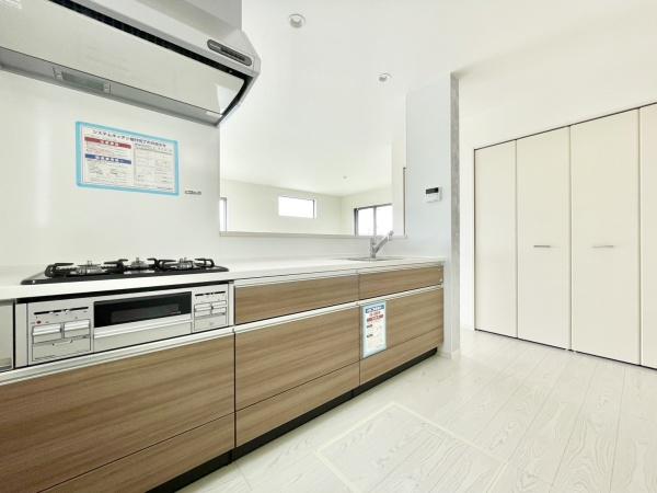 粕屋町長者原西1丁目2期　2号棟　全2棟