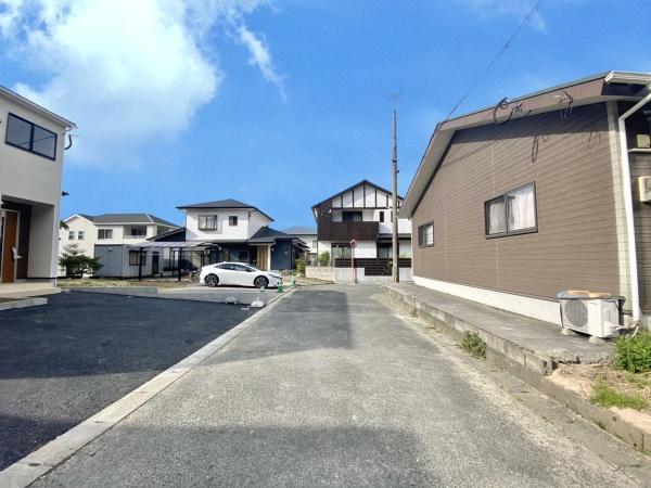 糸島市二丈深江9丁目第4　全1棟