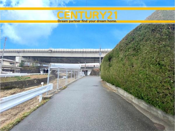西区今宿東2丁目　1号棟　全3棟