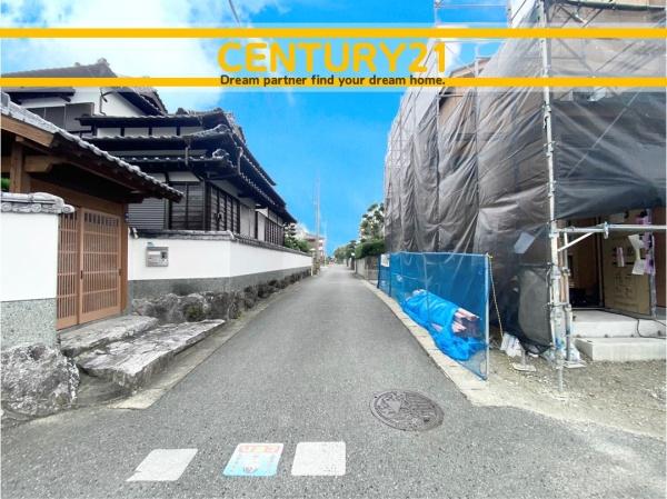 西区泉3丁目　A号棟　全2棟