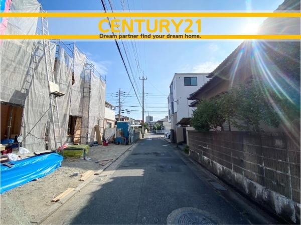 西区小戸3丁目第9 2号棟 全2棟(前面道路含む現地写真)