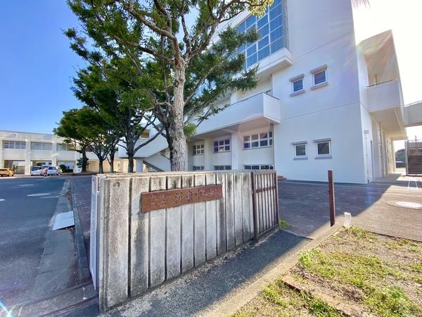 宗像市ひかりケ丘4丁目　7号棟　全4棟(宗像市立河東中学校)