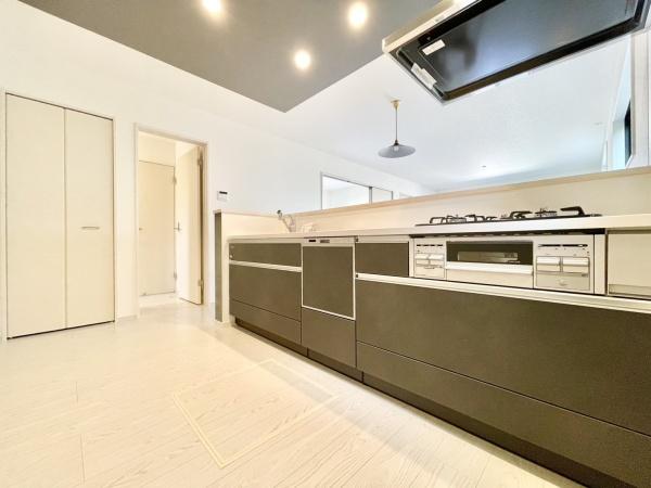 東区美和台4丁目2期　2号棟　全2棟