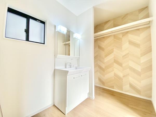 糸島市加布里4丁目4期　全1棟