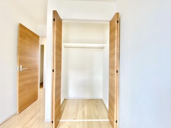 糸島市加布里4丁目4期　全1棟