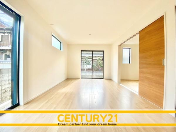 糸島市加布里4丁目4期　全1棟