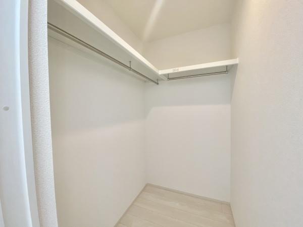 東区和白丘2丁目 2号棟 全2棟(収納)