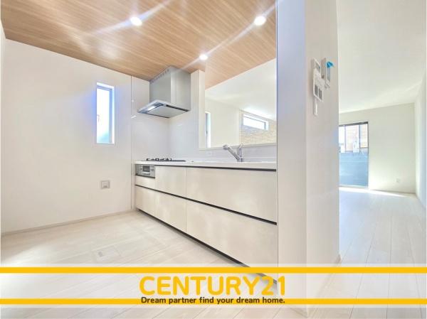 東区和白丘2丁目 2号棟 全2棟(キッチン)