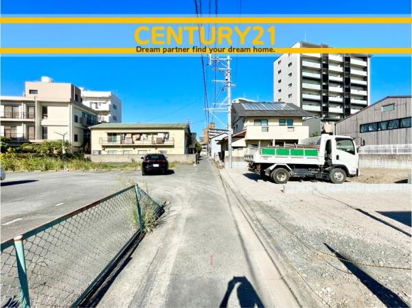 北九州市小倉北区大田町 2号棟 全2棟(前面道路含む現地写真)