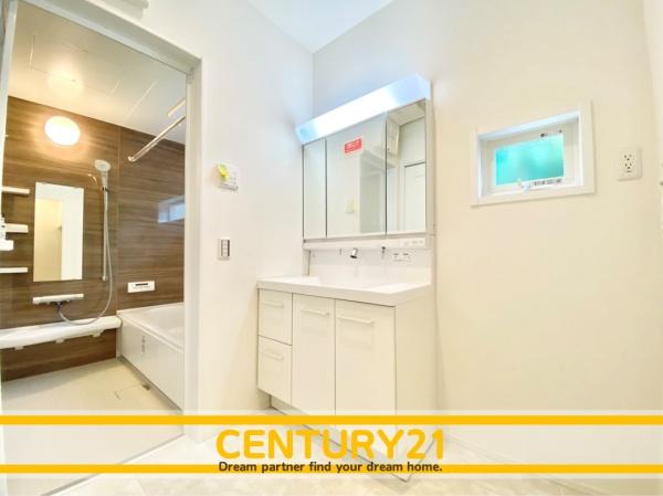 北九州市小倉南区朽網西1丁目　全1棟