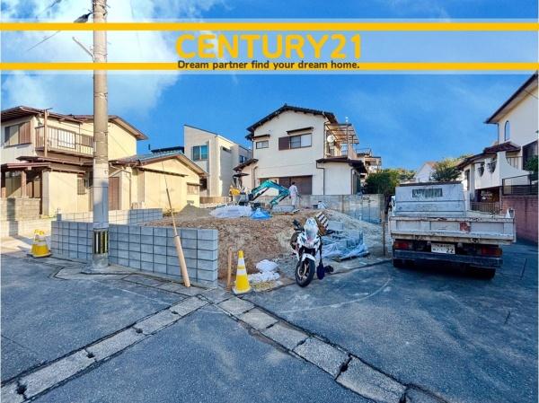 東区松崎2丁目2期　全1棟