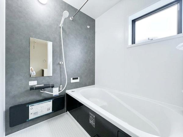 西区拾六町4丁目　2号棟　全3棟