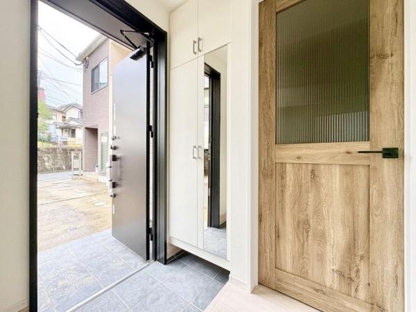 東区香椎駅東1丁目3期　全1棟