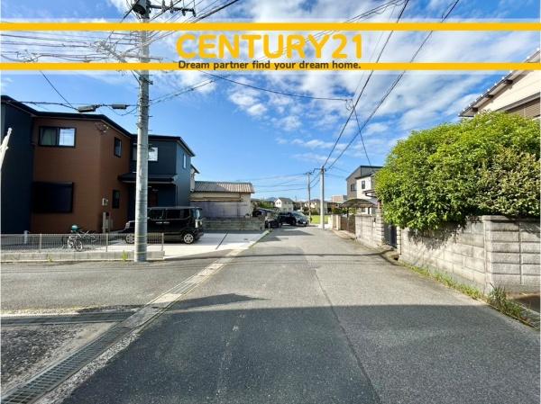 北九州市小倉南区上曽根1丁目第三　全1棟