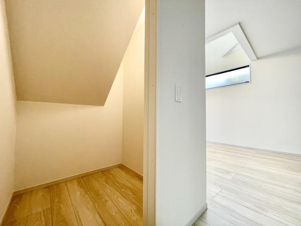 東区松香台1丁目　全1棟