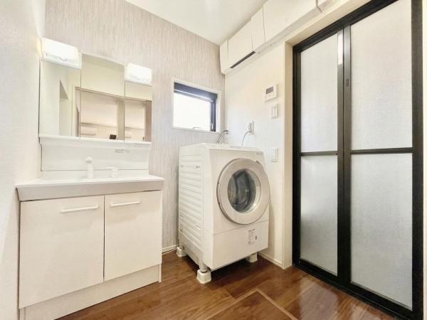 遠賀郡水巻町頃末南３丁目の中古一戸建て