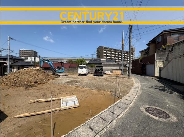 西区拾六町3丁目　B号棟　全2棟