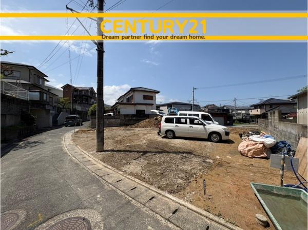 西区拾六町3丁目　A号棟　全2棟