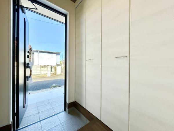 岡垣町海老津駅南2丁目　全1棟