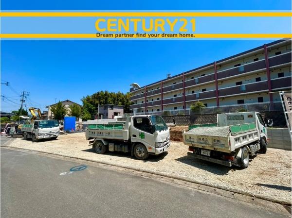 飯塚市伊岐須第二　2号棟　全3棟
