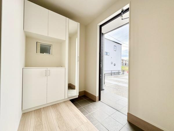 東区三苫1丁目　3号棟　全4棟