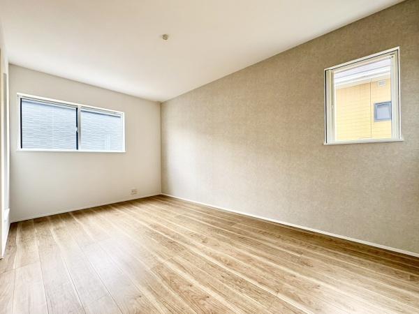 東区三苫1丁目　2号棟　全4棟