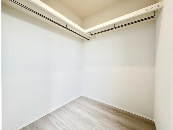 東区三苫1丁目　1号棟　全4棟