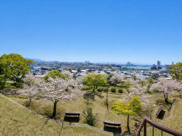 福岡市東区香住ヶ丘３丁目の中古一戸建て(向の山公園)