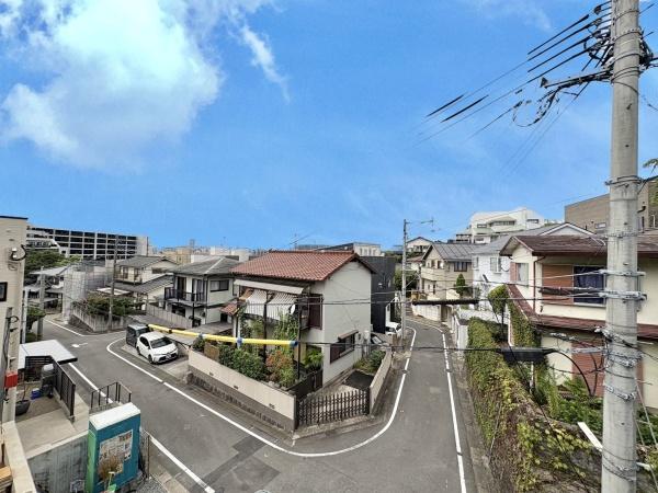 中央区輝国2丁目4期　全1棟