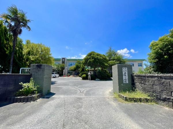 遠賀郡水巻町猪熊5丁目　全1棟(水巻町立猪熊小学校)