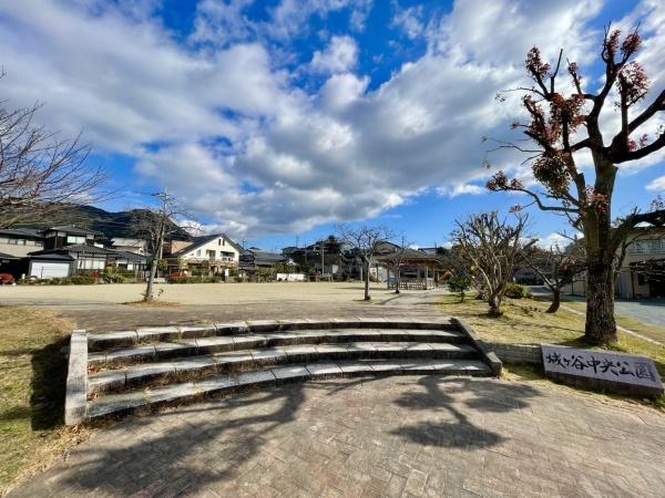 宗像市土穴4丁目　全1棟(城ケ谷中央公園)