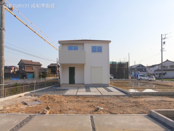 知多市八幡字平井の新築一戸建