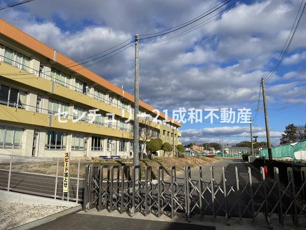 丹羽郡大口町さつきケ丘2丁目の新築一戸建(大口町立大口西小学校)