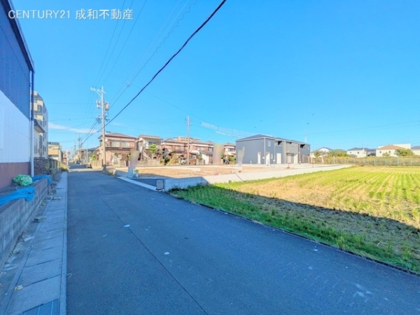 一宮市大和町妙興寺字二反割の新築一戸建