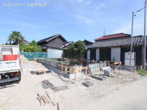 知多市日長字浦屋敷の新築一戸建