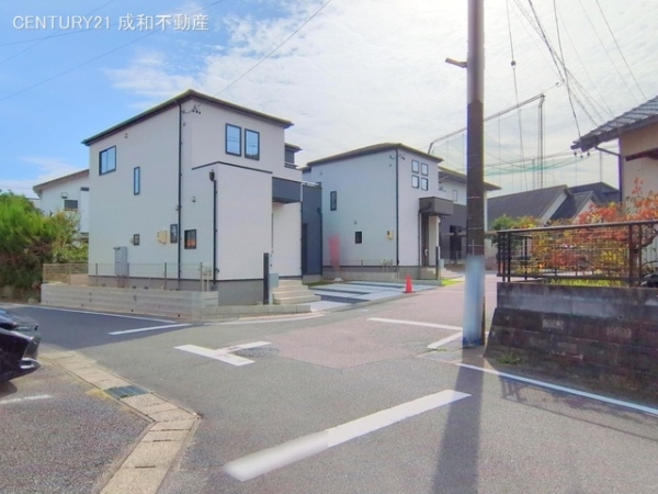 岡崎市真伝町字魂場の新築一戸建