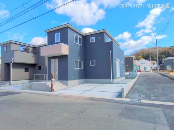 豊橋市東小鷹野４丁目の新築一戸建