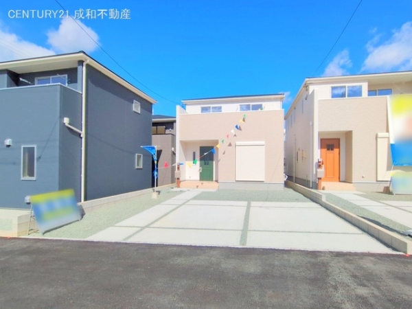豊橋市東小鷹野４丁目の新築一戸建