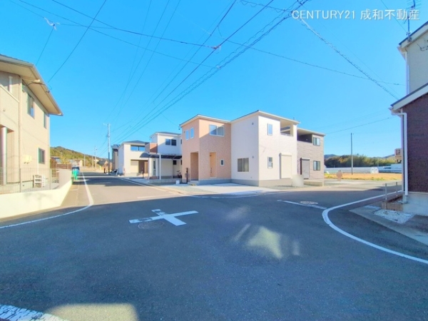 豊川市平尾町神田の新築一戸建